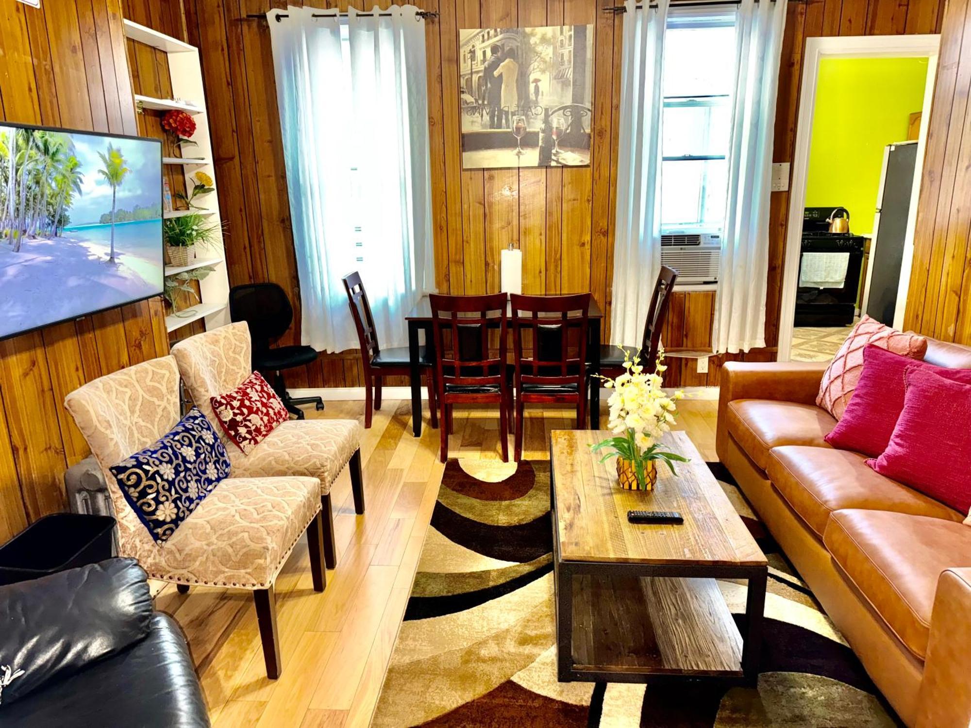 Apartment Location, Location To Manhattan, 3 Bedroom Cozy Apt In Lic New York